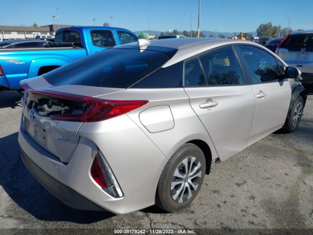 Photo 3 VIN: JTDKAMFP5M3169162 - TOYOTA PRIUS PRIME 