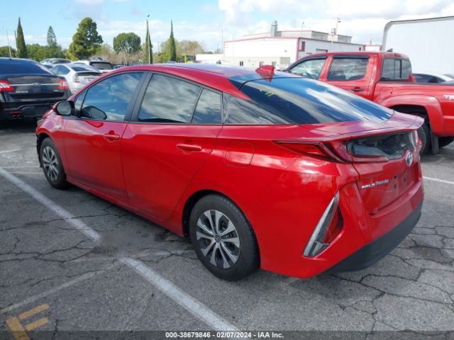 Photo 2 VIN: JTDKAMFP5M3174104 - TOYOTA PRIUS PRIME 