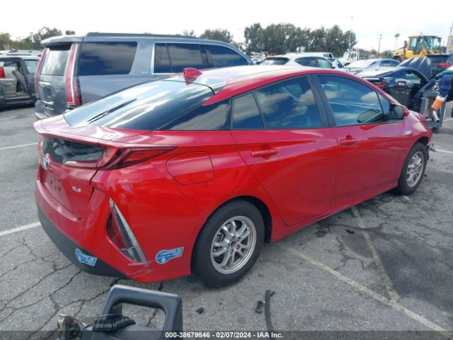 Photo 3 VIN: JTDKAMFP5M3174104 - TOYOTA PRIUS PRIME 