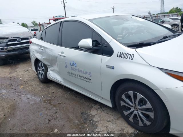 Photo 5 VIN: JTDKAMFP5M3174832 - TOYOTA PRIUS PRIME 