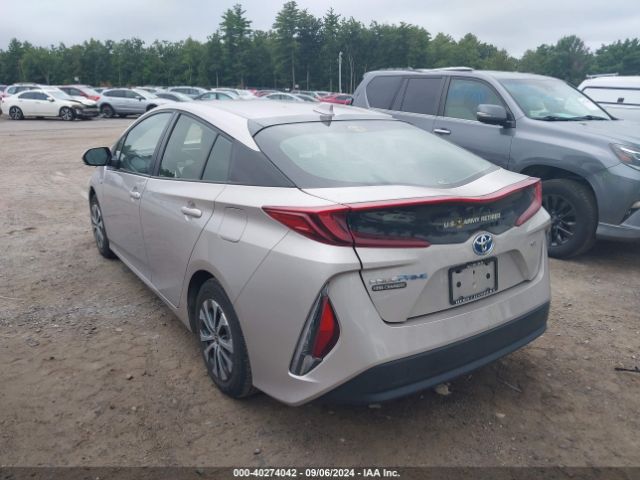 Photo 2 VIN: JTDKAMFP5M3175317 - TOYOTA PRIUS PRIME 