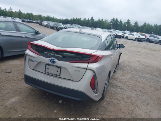 Photo 3 VIN: JTDKAMFP5M3175317 - TOYOTA PRIUS PRIME 