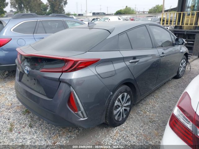 Photo 3 VIN: JTDKAMFP5M3180193 - TOYOTA PRIUS PRIME 