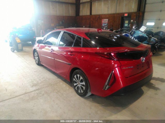 Photo 2 VIN: JTDKAMFP5M3181697 - TOYOTA PRIUS PRIME 