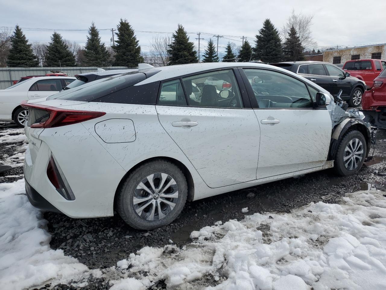 Photo 2 VIN: JTDKAMFP5M3183000 - TOYOTA PRIUS 