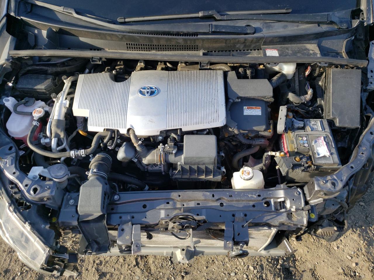 Photo 12 VIN: JTDKAMFP5N3215199 - TOYOTA PRIUS 