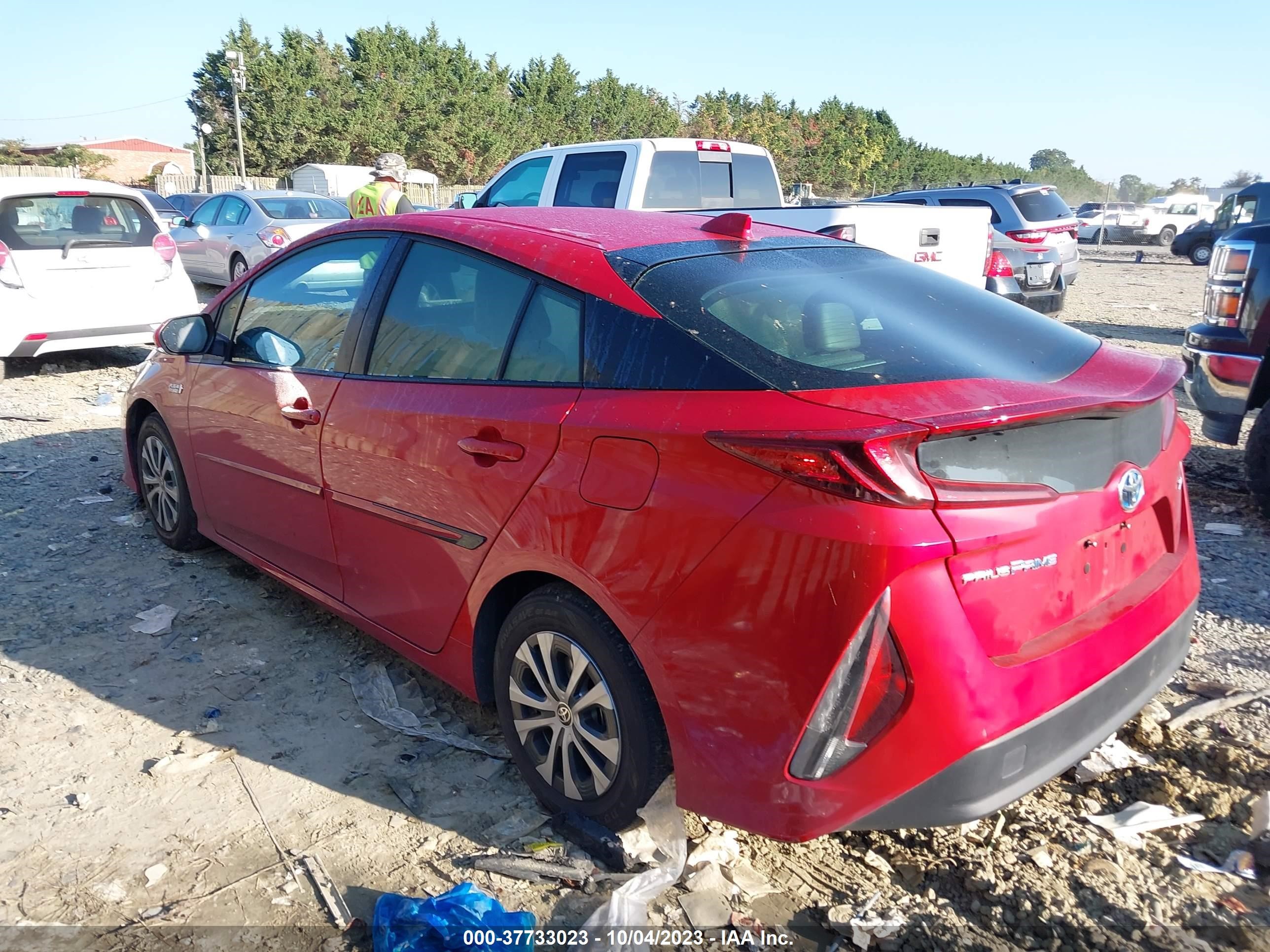 Photo 2 VIN: JTDKAMFP6M3178663 - TOYOTA PRIUS 