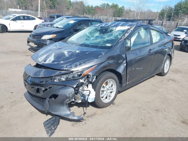 Photo 1 VIN: JTDKAMFP6N3209461 - TOYOTA PRIUS PRIME 