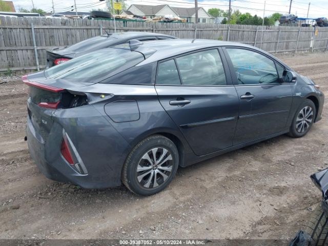 Photo 3 VIN: JTDKAMFP7N3200347 - TOYOTA PRIUS PRIME 