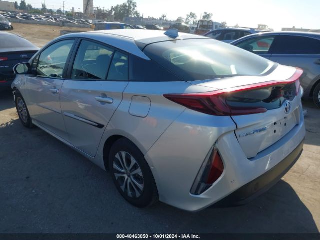 Photo 2 VIN: JTDKAMFP8M3189096 - TOYOTA PRIUS PRIME 