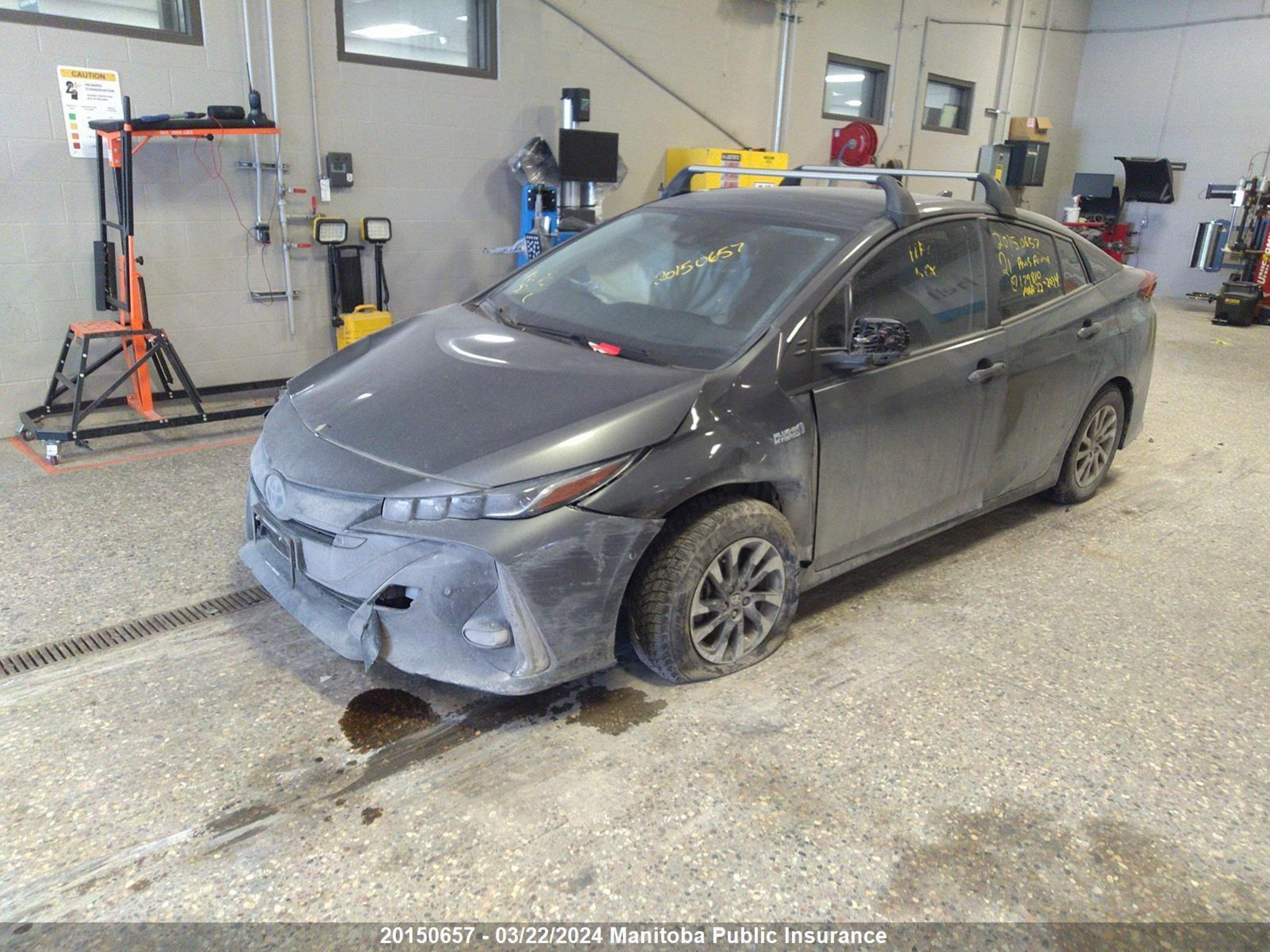 Photo 1 VIN: JTDKAMFP9M3179810 - TOYOTA PRIUS 