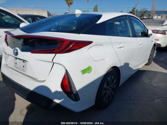 Photo 3 VIN: JTDKAMFP9N3208644 - TOYOTA PRIUS PRIME 