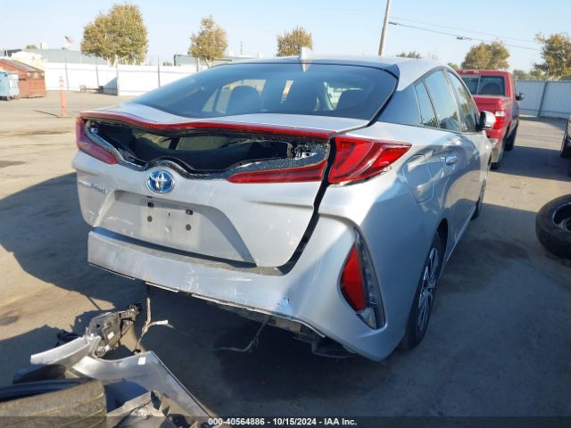 Photo 3 VIN: JTDKAMFP9N3219398 - TOYOTA PRIUS PRIME 