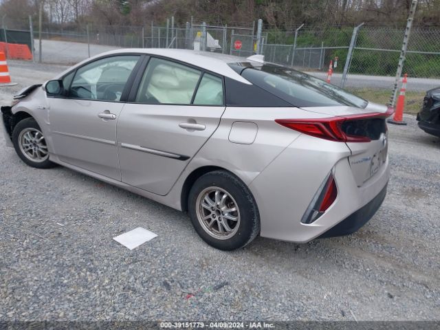 Photo 2 VIN: JTDKAMFPXM3177774 - TOYOTA PRIUS PRIME 