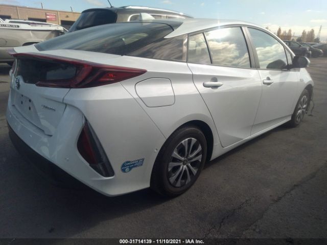 Photo 3 VIN: JTDKAMFPXM3180884 - TOYOTA PRIUS PRIME 