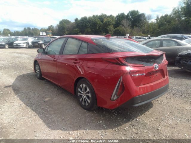 Photo 2 VIN: JTDKAMFPXM3185082 - TOYOTA PRIUS PRIME 