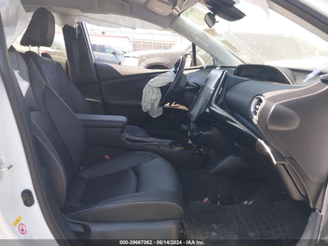 Photo 4 VIN: JTDKAMFPXN3199047 - TOYOTA PRIUS PRIME 