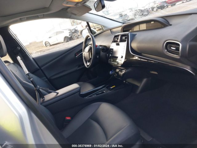 Photo 4 VIN: JTDKAMFU0M3138391 - TOYOTA PRIUS 