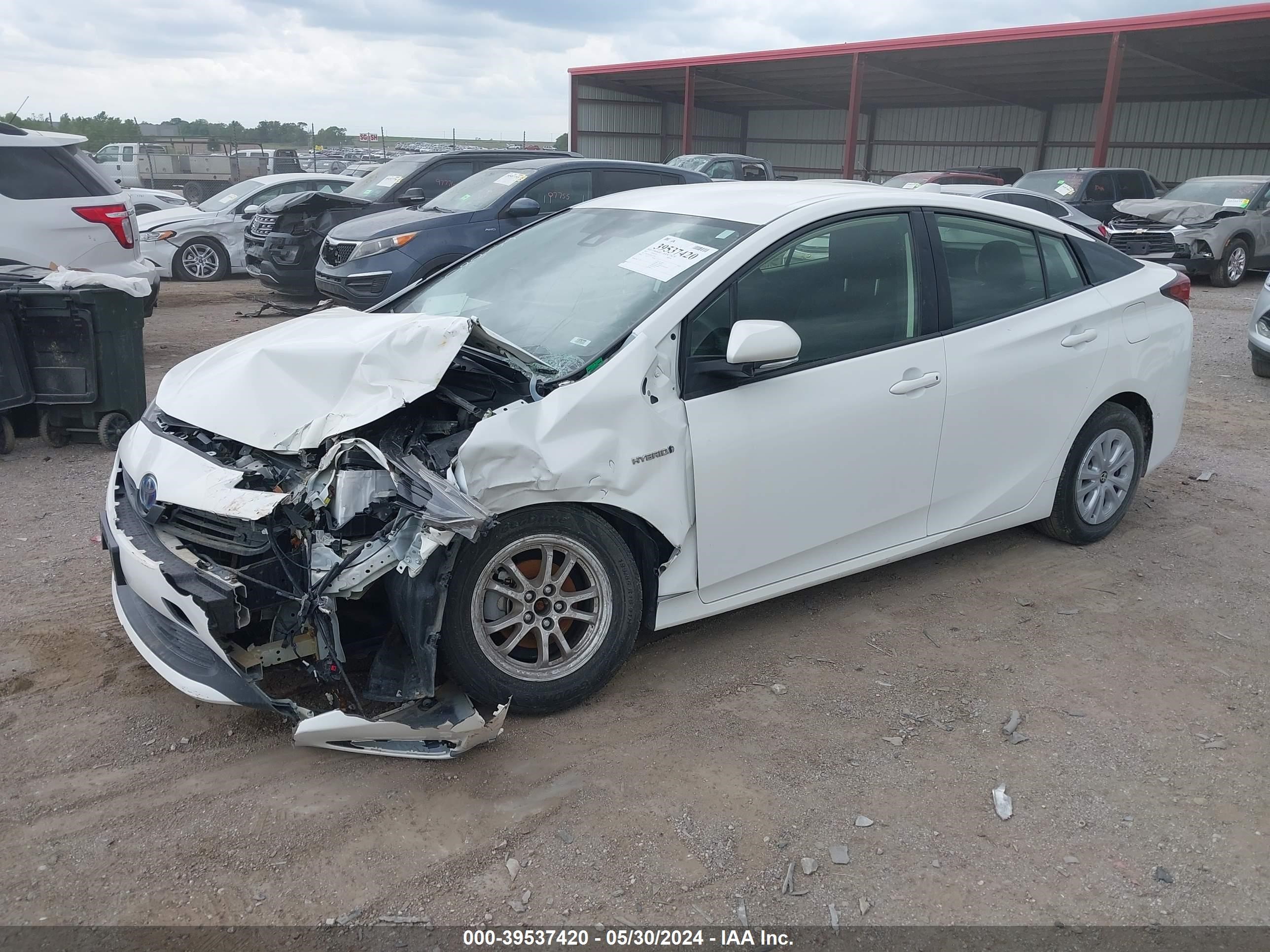 Photo 1 VIN: JTDKAMFU0M3143204 - TOYOTA PRIUS 