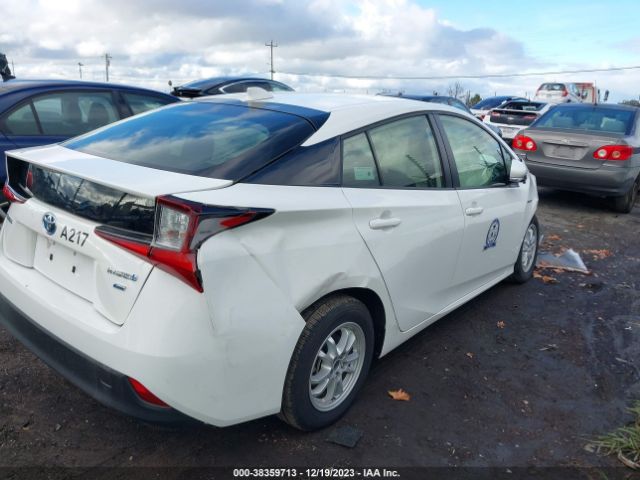 Photo 3 VIN: JTDKAMFU0N3161560 - TOYOTA PRIUS 