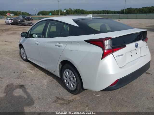 Photo 2 VIN: JTDKAMFU1N3163043 - TOYOTA PRIUS 