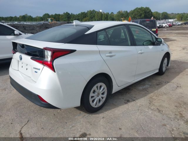 Photo 3 VIN: JTDKAMFU1N3163043 - TOYOTA PRIUS 