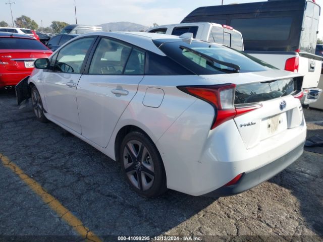 Photo 2 VIN: JTDKAMFU1N3165424 - TOYOTA PRIUS 