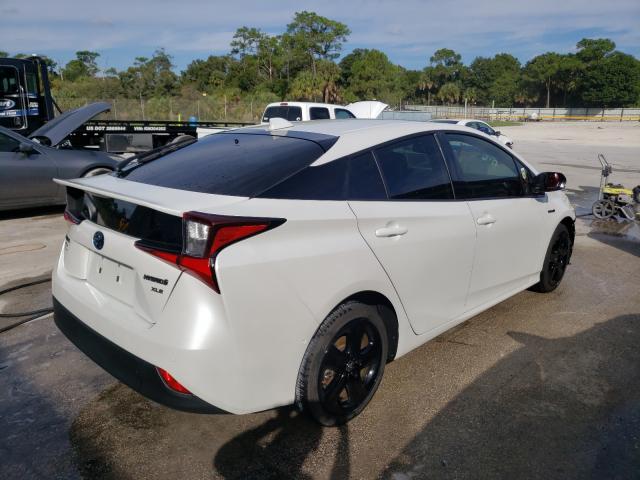 Photo 3 VIN: JTDKAMFU2M3130129 - TOYOTA PRIUS SPEC 