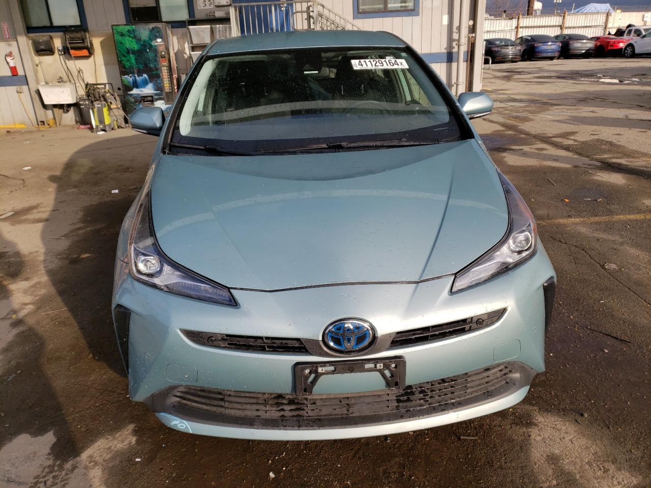 Photo 4 VIN: JTDKAMFU2N3155386 - TOYOTA PRIUS 