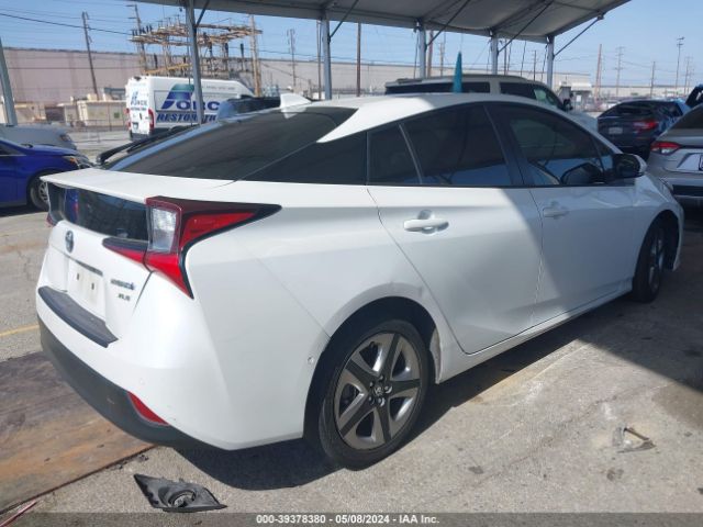 Photo 3 VIN: JTDKAMFU2N3173614 - TOYOTA PRIUS 