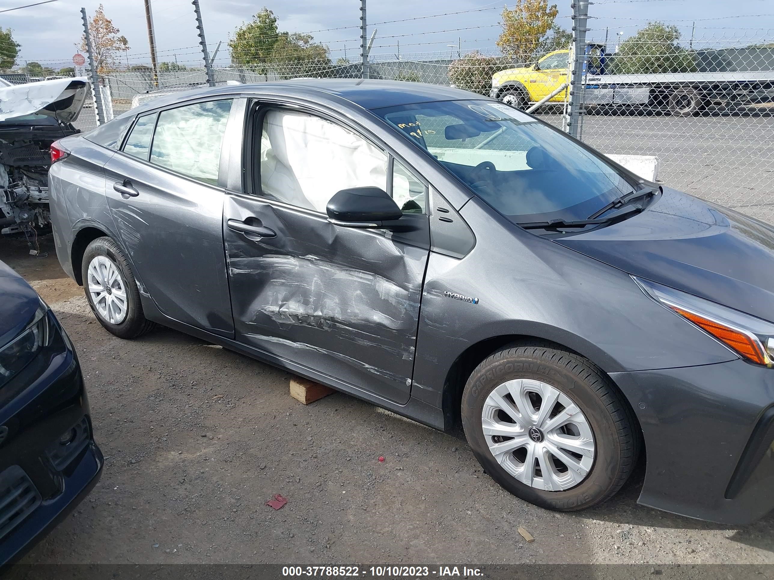 Photo 5 VIN: JTDKAMFU3M3129412 - TOYOTA PRIUS 