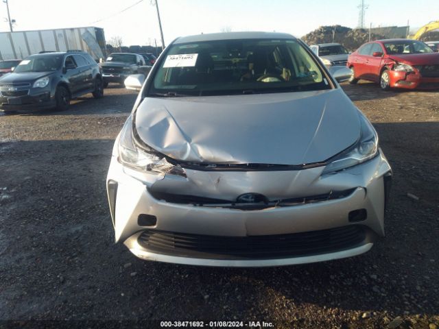 Photo 5 VIN: JTDKAMFU4N3173582 - TOYOTA PRIUS 