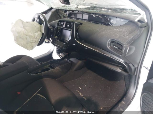 Photo 4 VIN: JTDKAMFU6M3128769 - TOYOTA PRIUS 