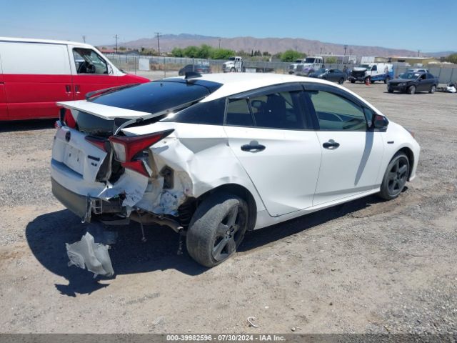 Photo 3 VIN: JTDKAMFU6N3160980 - TOYOTA PRIUS 