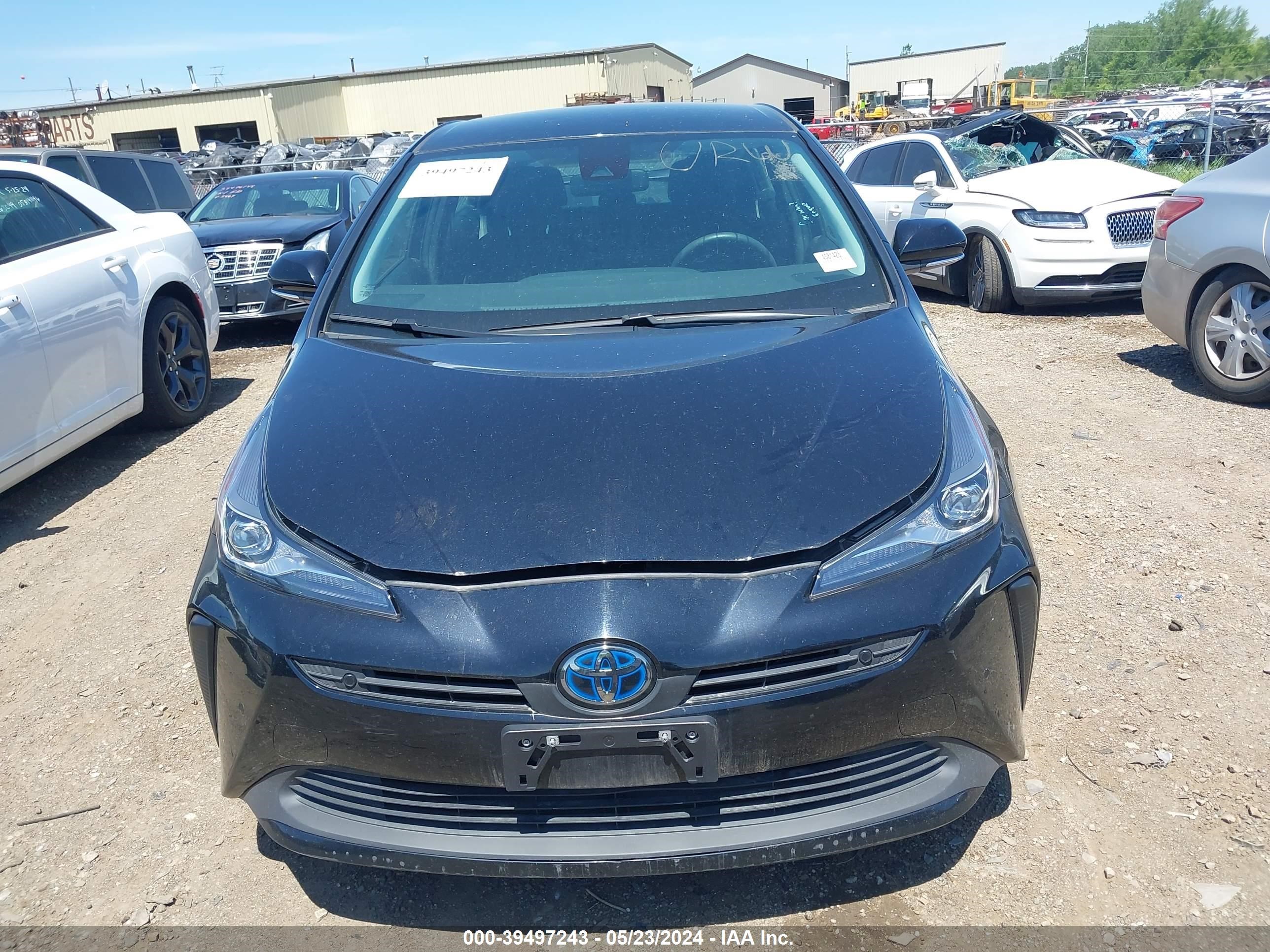 Photo 11 VIN: JTDKAMFU7M3146584 - TOYOTA PRIUS 