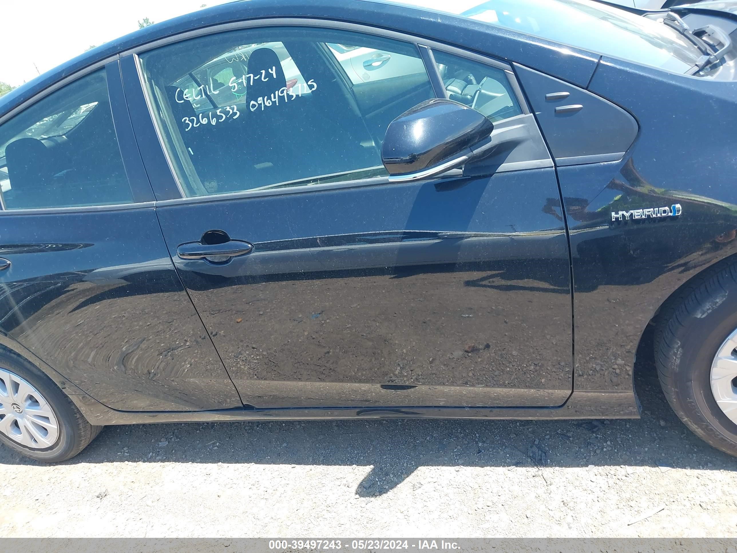 Photo 12 VIN: JTDKAMFU7M3146584 - TOYOTA PRIUS 