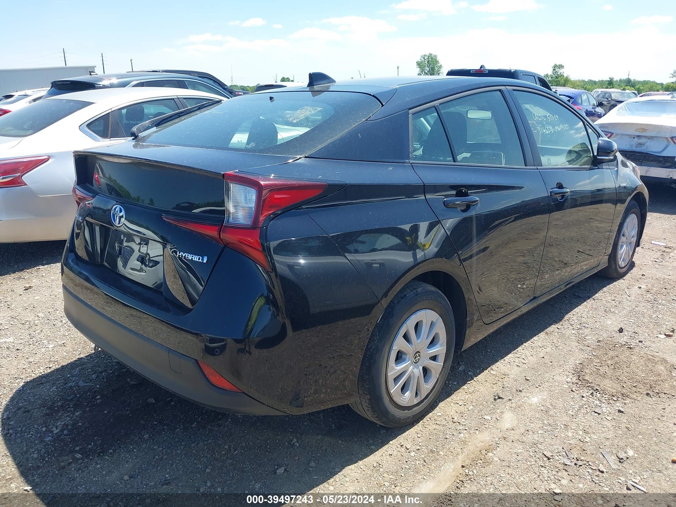 Photo 3 VIN: JTDKAMFU7M3146584 - TOYOTA PRIUS 