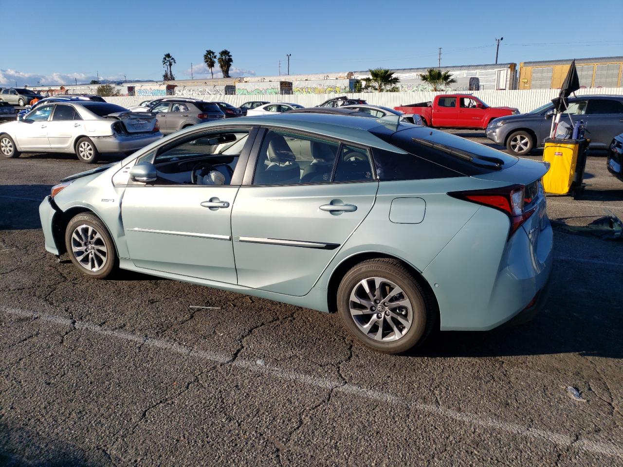 Photo 1 VIN: JTDKAMFU7N3166853 - TOYOTA PRIUS 