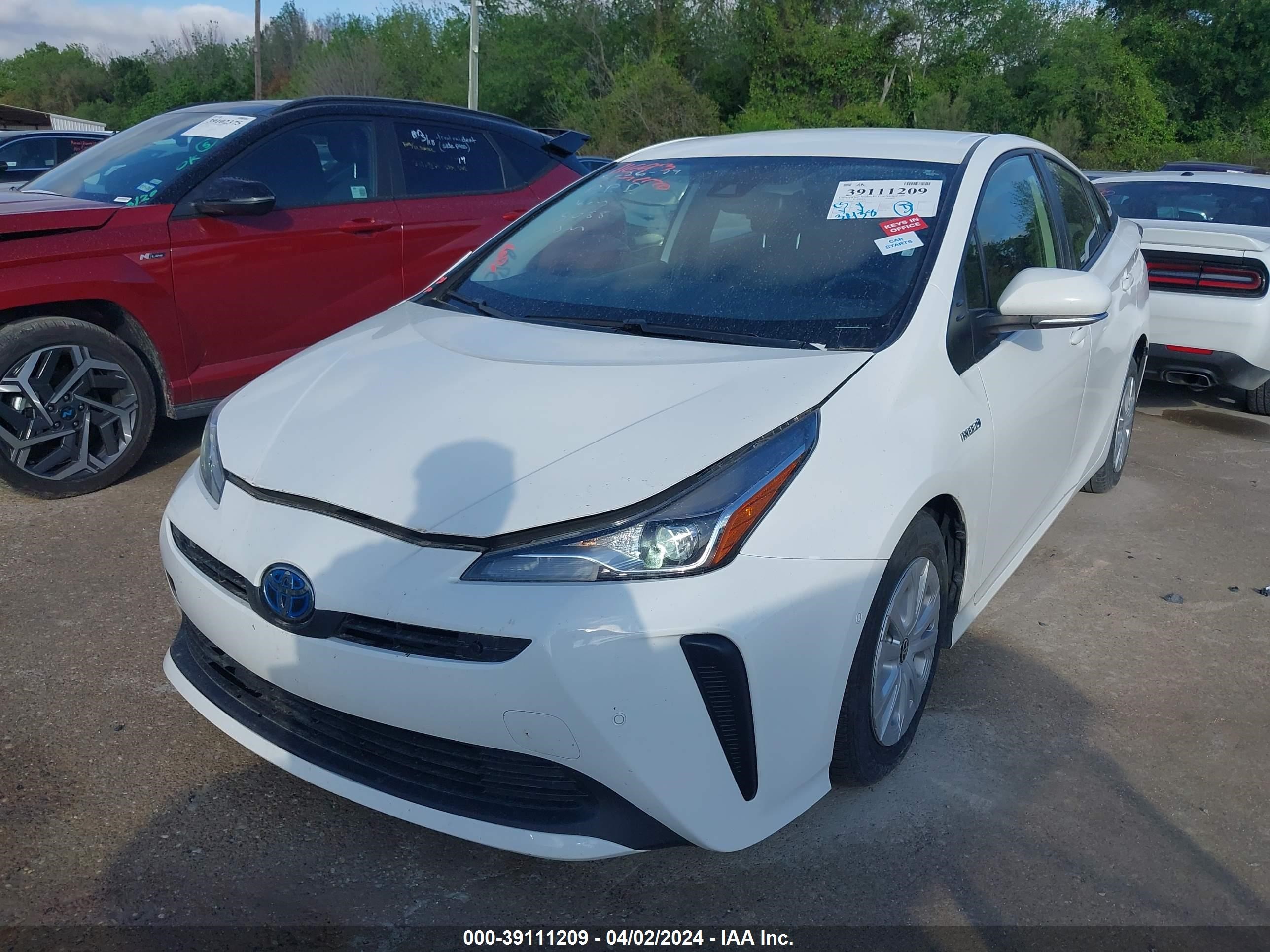 Photo 1 VIN: JTDKAMFU7N3184088 - TOYOTA PRIUS 