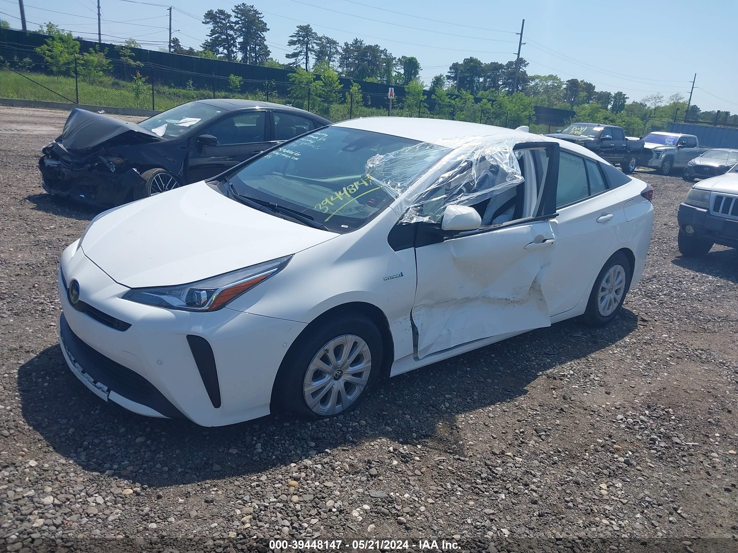 Photo 1 VIN: JTDKAMFUXM3143467 - TOYOTA PRIUS 