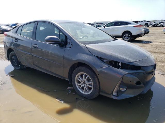 Photo 3 VIN: JTDKARFP0H3016143 - TOYOTA PRIUS PRIME 