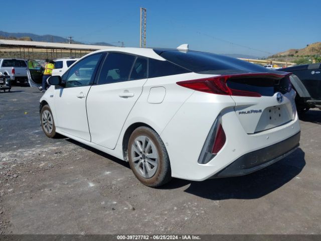 Photo 2 VIN: JTDKARFP0H3025182 - TOYOTA PRIUS PRIME 