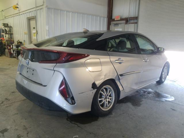 Photo 3 VIN: JTDKARFP0H3057114 - TOYOTA PRIUS 