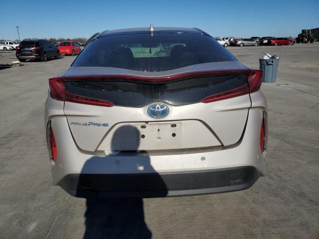 Photo 5 VIN: JTDKARFP0J3092497 - TOYOTA PRIUS 