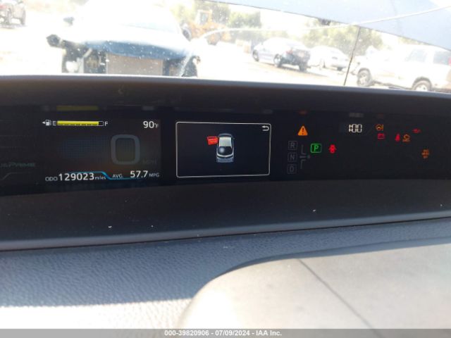 Photo 6 VIN: JTDKARFP0K3106867 - TOYOTA PRIUS PRIME 