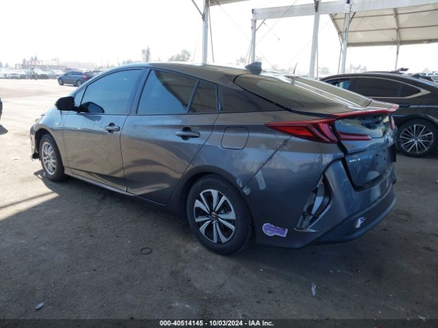 Photo 2 VIN: JTDKARFP0K3116699 - TOYOTA PRIUS PRIME 