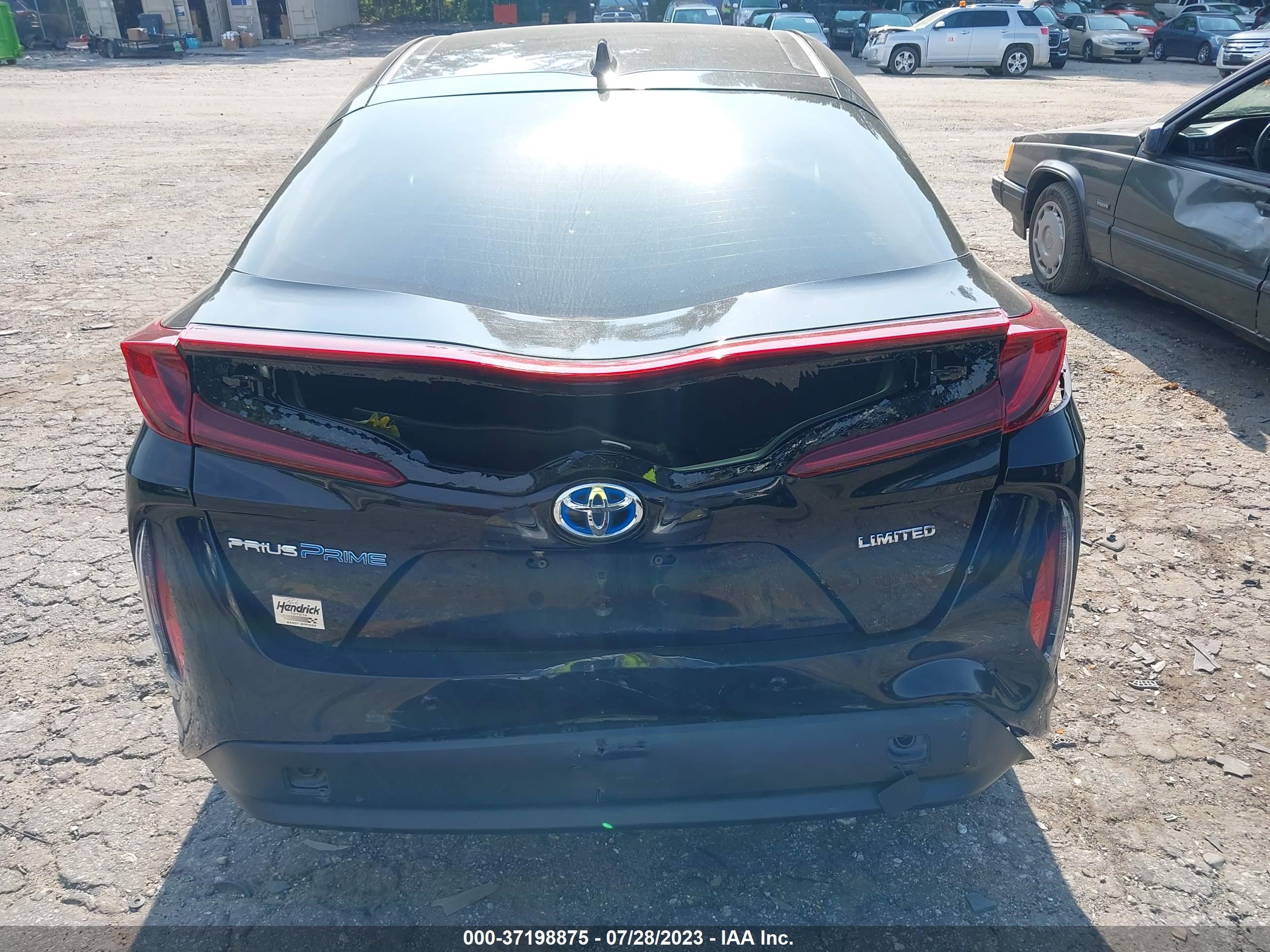 Photo 14 VIN: JTDKARFP0L3124934 - TOYOTA PRIUS 