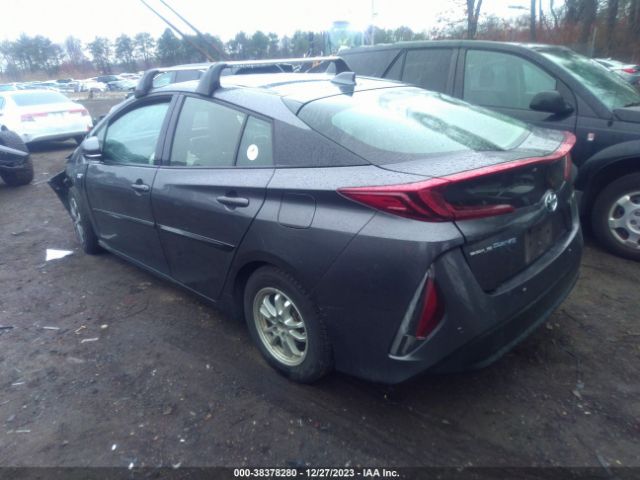 Photo 2 VIN: JTDKARFP0L3159943 - TOYOTA PRIUS PRIME 