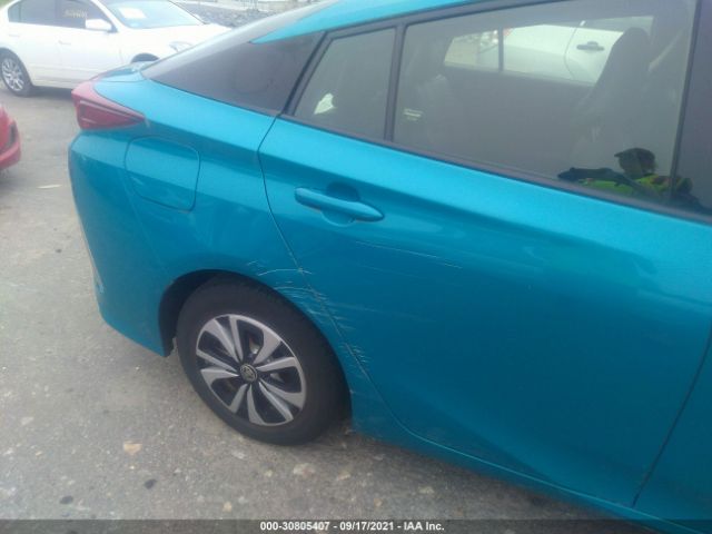 Photo 5 VIN: JTDKARFP1H3050141 - TOYOTA PRIUS PRIME 