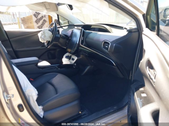 Photo 4 VIN: JTDKARFP1H3054898 - TOYOTA PRIUS PRIME 